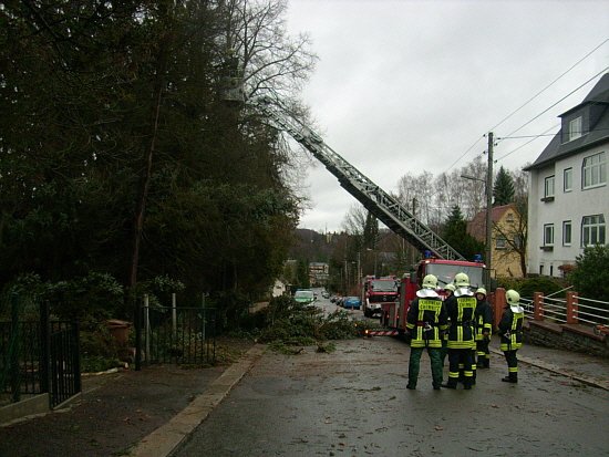 ber 2 Stunden dauerte der Einsatz